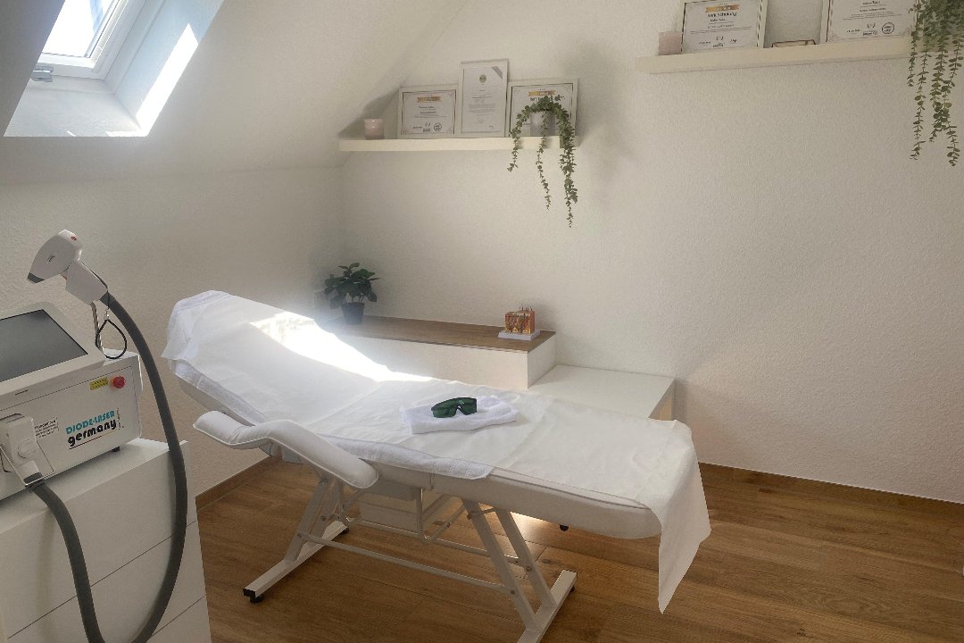 Behandlungsraum im Ladylike Beautysalon Troisdorf